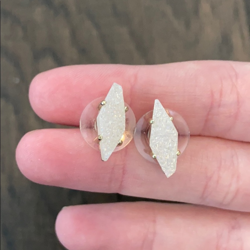 kendra scott earrings